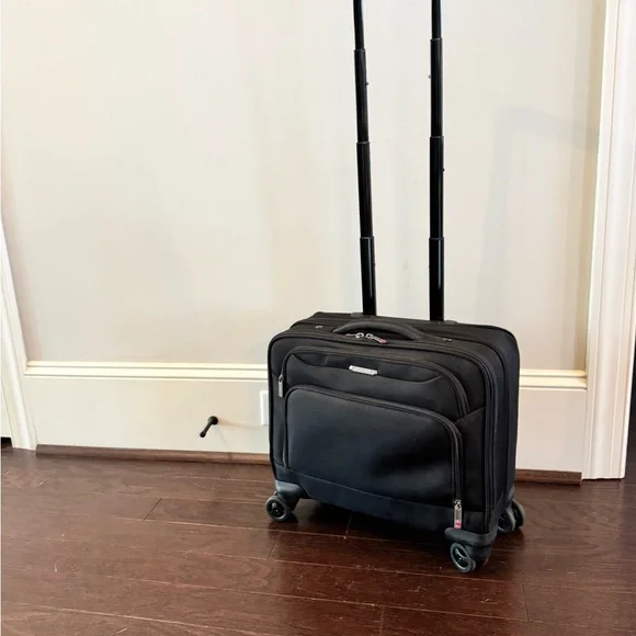 Samsonite Black Rolling Travel‎ Bag - Picture 5 of 13